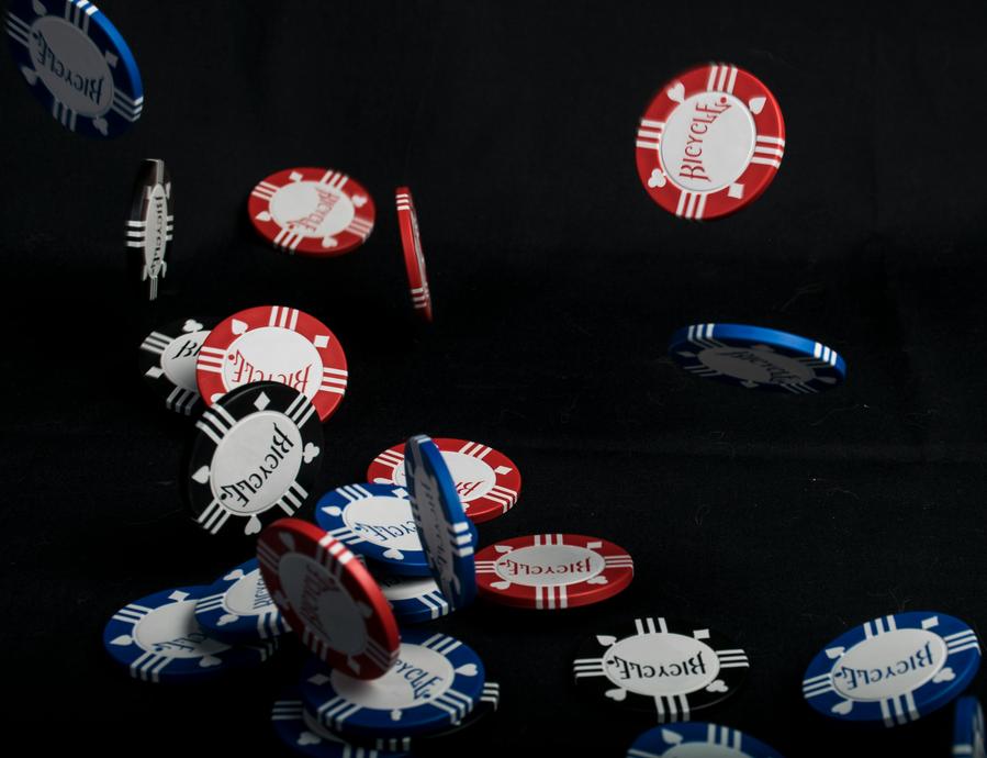 Cleopatra Casino Live Casino: Play with Real Dealers