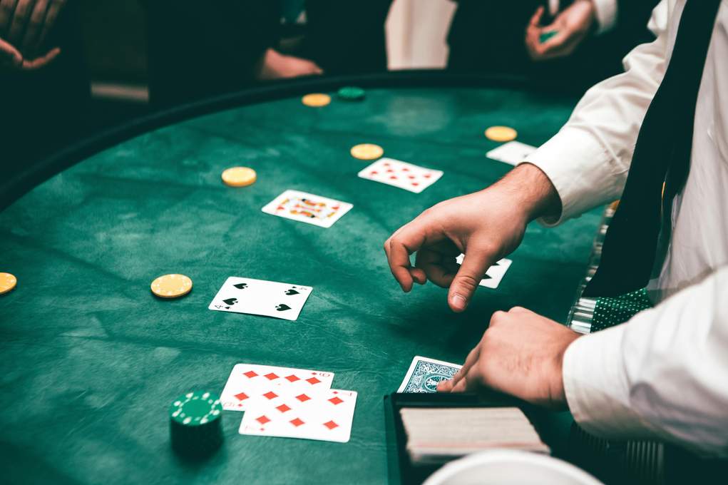 Comment les croupiers en direct ont révolutionné l'expérience du casino en ligne
